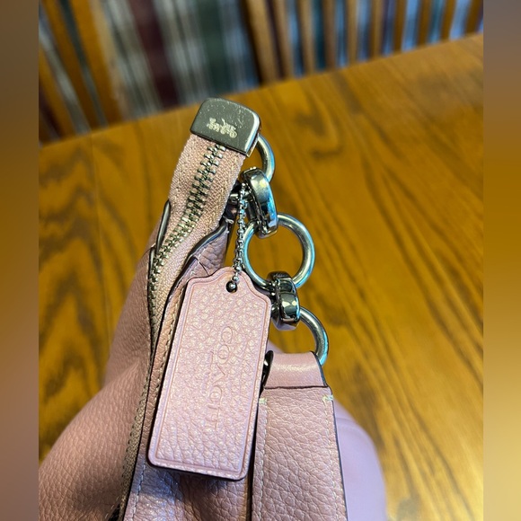Authentic Coach pastel Pink Leather Hobo Bag and matching zip around wallet EUC - Picture 7 of 13